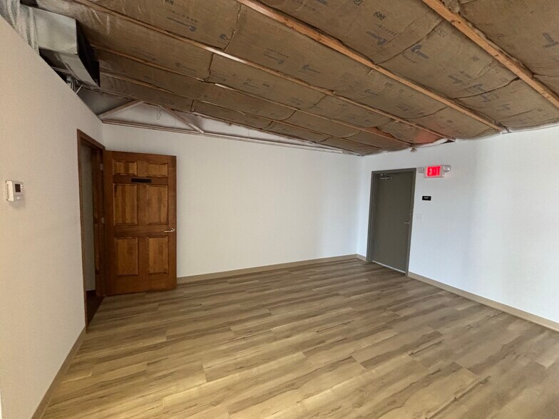 1340 W Battlefield St, Springfield, MO à louer - Photo de l’immeuble – Image 3 sur 18