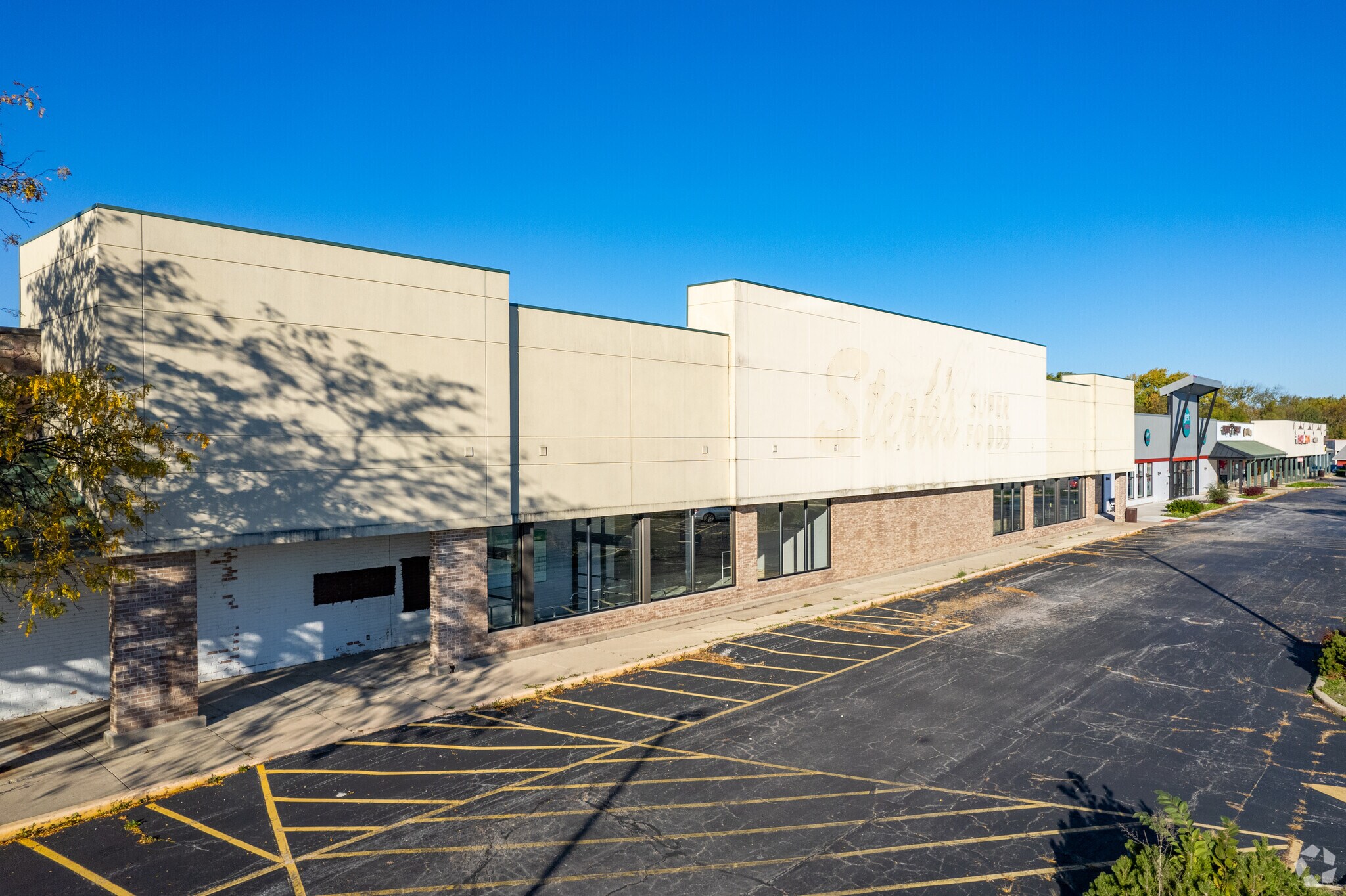 94-120 S Orchard Dr, Park Forest, IL à vendre Photo principale– Image 1 sur 10