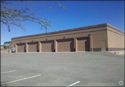 4215 W Fortune Dr, Anthem, AZ à louer - Photo de l’immeuble – Image 3 sur 8