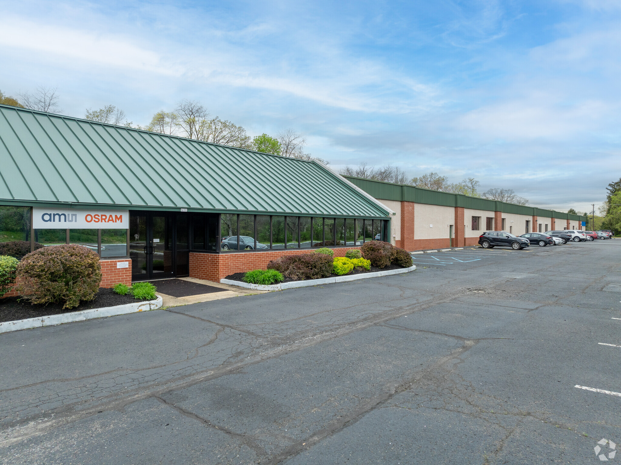 1 Electronics Dr, Hamilton, NJ à louer Photo de l’immeuble– Image 1 sur 11