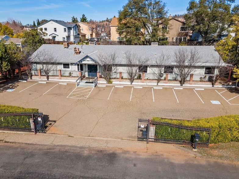 3353 Cimmarron Rd, Cameron Park, CA à vendre - Photo de l’immeuble – Image 1 sur 6