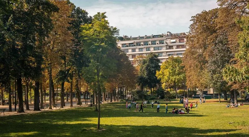Local commercial dans Paris à louer - Photo de l’immeuble – Image 3 sur 4
