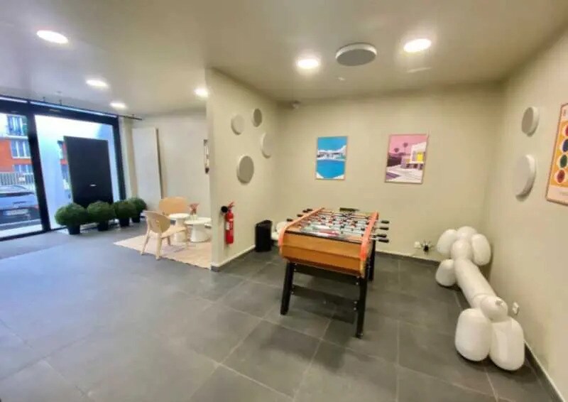 130-132 Rue De Normandie, Courbevoie à louer - Photo de l’immeuble – Image 3 sur 5