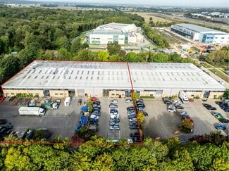 Plus de détails pour Stirling Way, Peterborough - Industriel/Logistique à louer