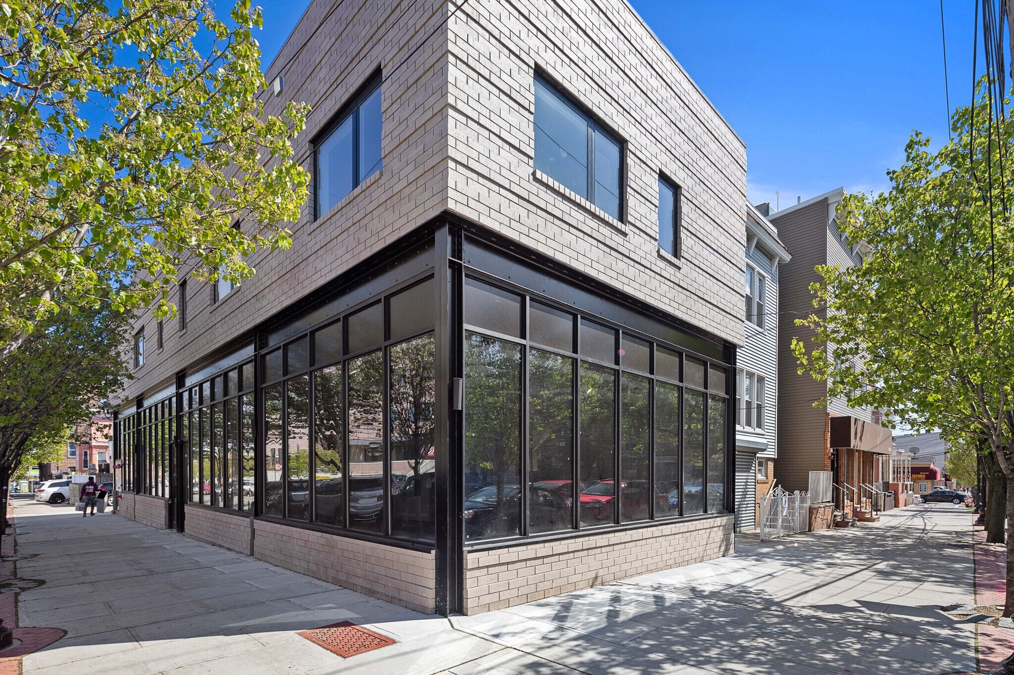 1414 NEW YORK Ave, Union City, NJ à louer Photo de l’immeuble– Image 1 sur 6