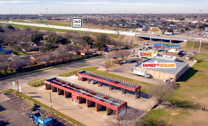 2701 E Park Row Dr, Arlington, TX à vendre - Photo de l’immeuble – Image 2 sur 4