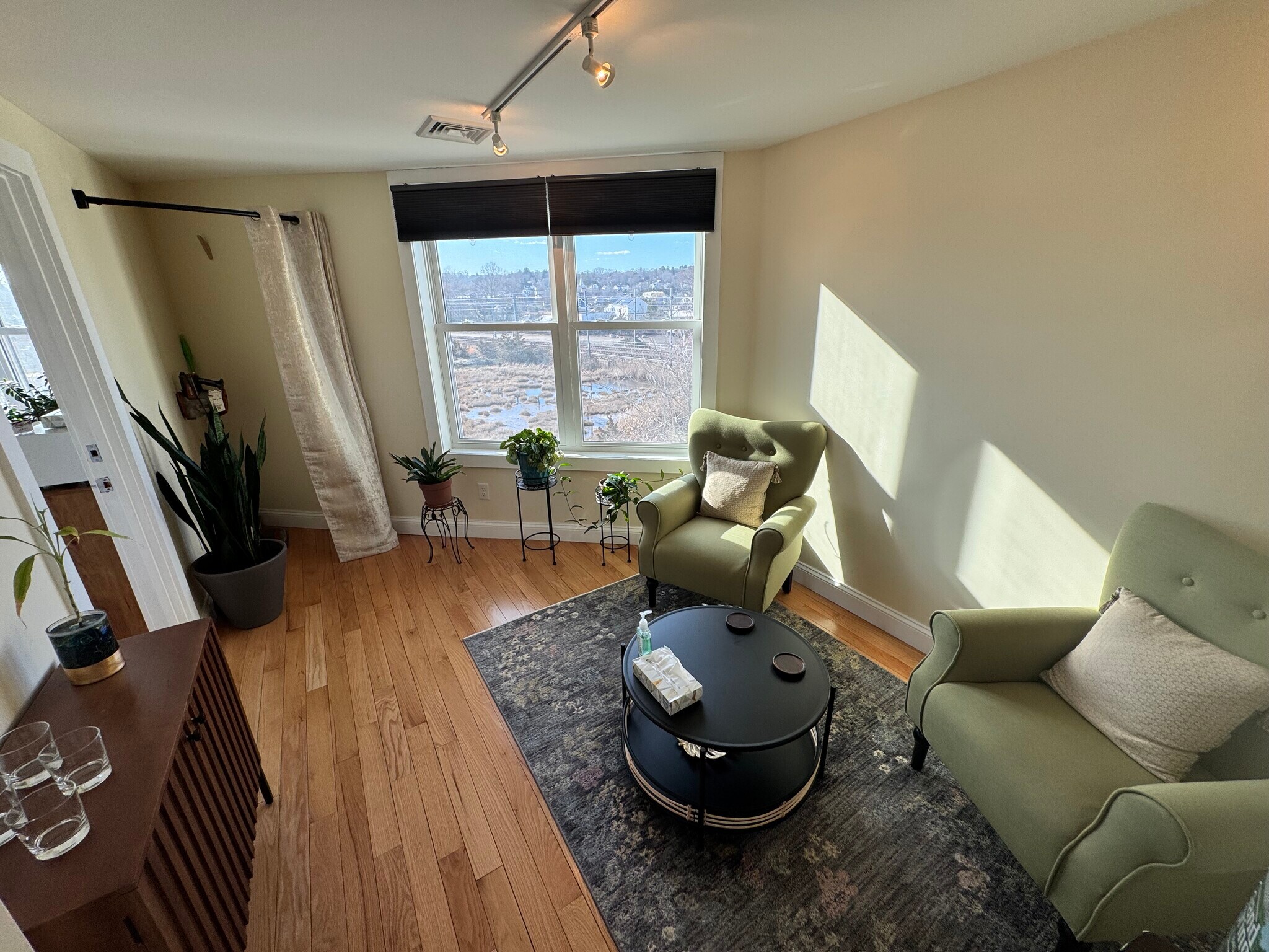 4 Broadway Avenue Ext, Mystic, CT à louer Photo de l’immeuble– Image 1 sur 7