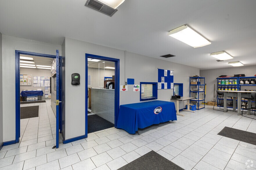4300 Church Rd, Centreville, IL à louer - Hall d’entrée – Image 3 sur 20