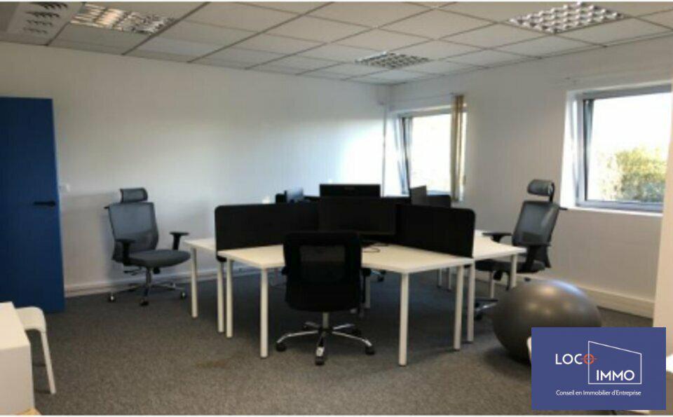 Local d’activités dans Pessac à louer Photo intérieure– Image 1 sur 4