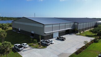 Plus de détails pour 350 Gus Hipp Blvd, Rockledge, FL - Industriel/Logistique à louer