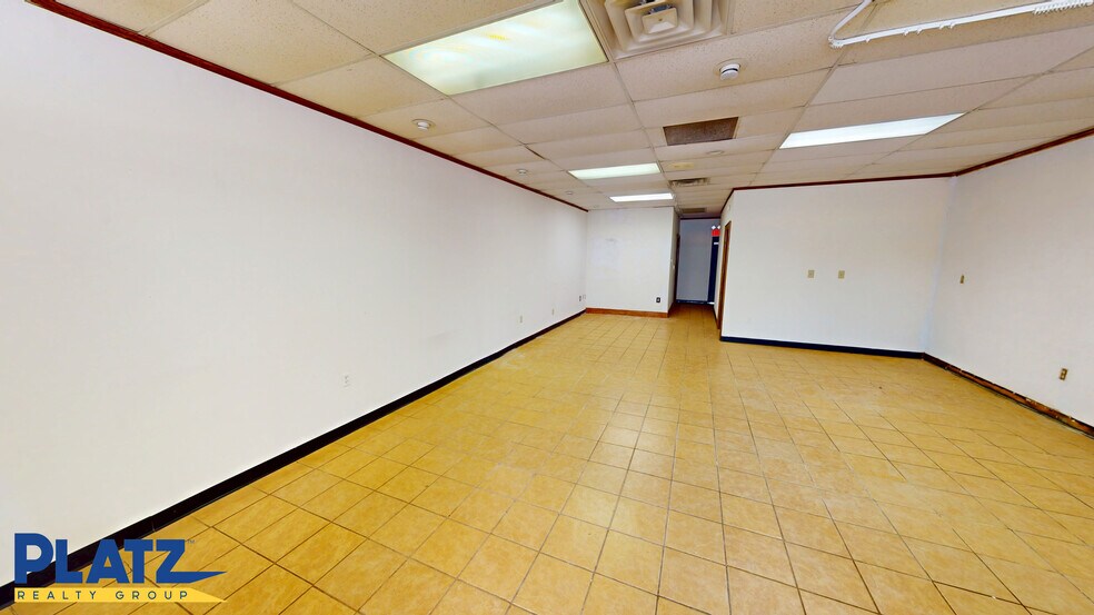4024-4040 Belmont Ave, Youngstown, OH à louer - Photo de l’immeuble – Image 3 sur 19