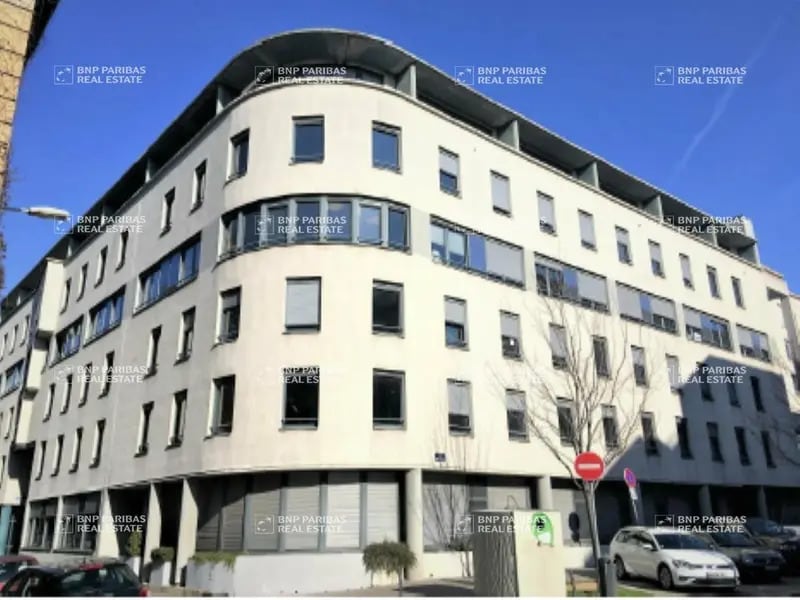 9 Rue Des Tuiliers, Lyon à louer Photo de l’immeuble– Image 1 sur 15