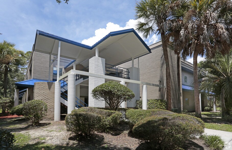 4237 Salisbury Rd, Jacksonville, FL à louer - Photo principale – Image 1 sur 26