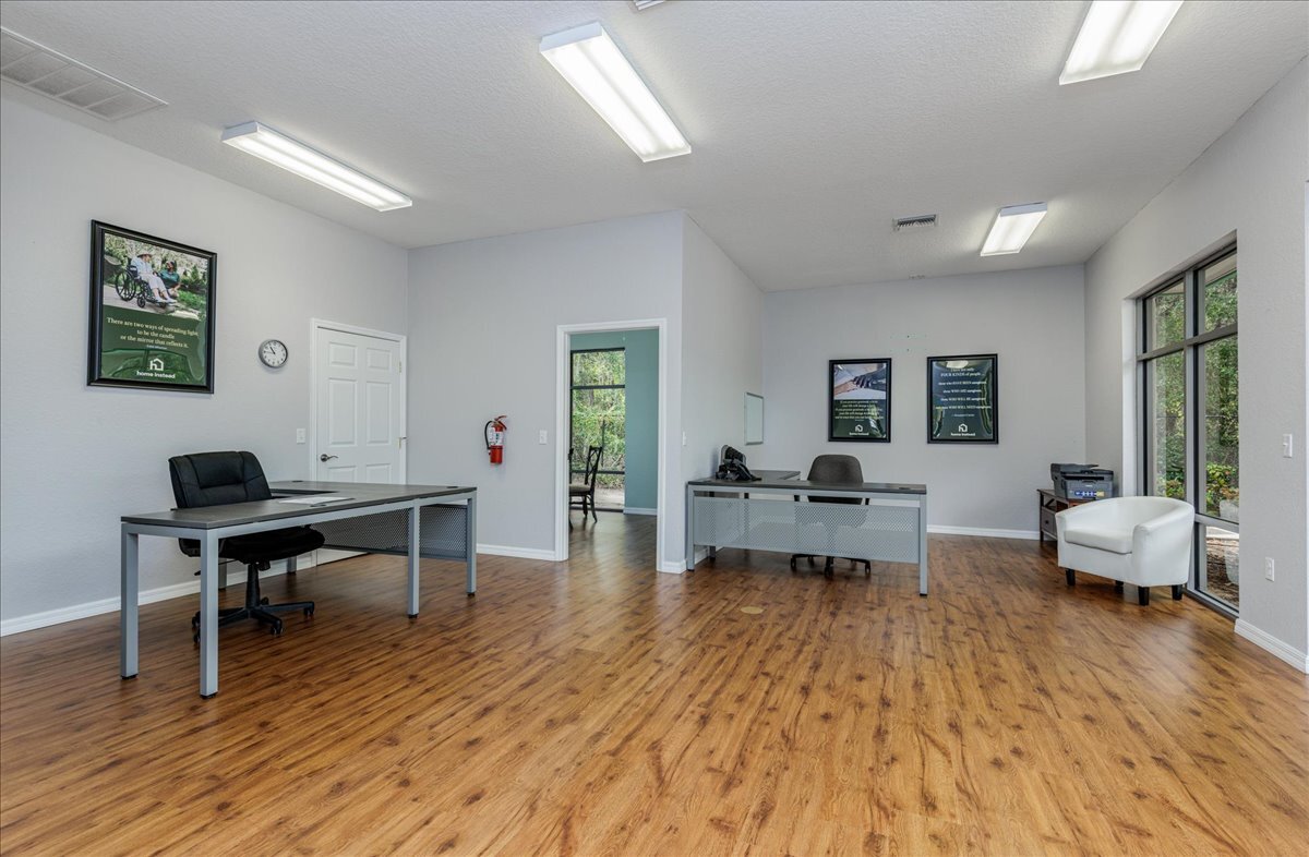 2231 W Highway 44, Inverness, FL 34453 - Lot 102 -  - Photo intérieure - Image 1 of 42