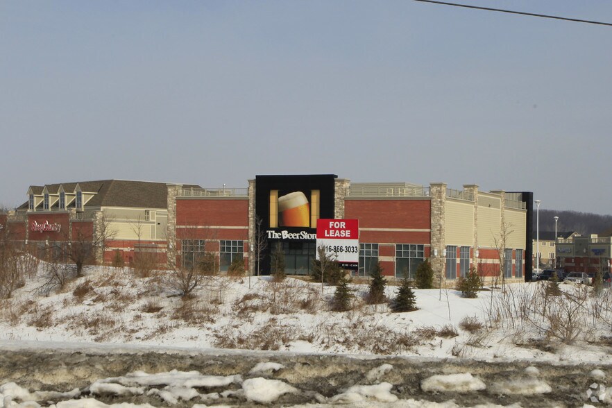 1370-1490 Major Mackenzie Dr, Vaughan, ON à louer - Photo de l’immeuble – Image 2 sur 4
