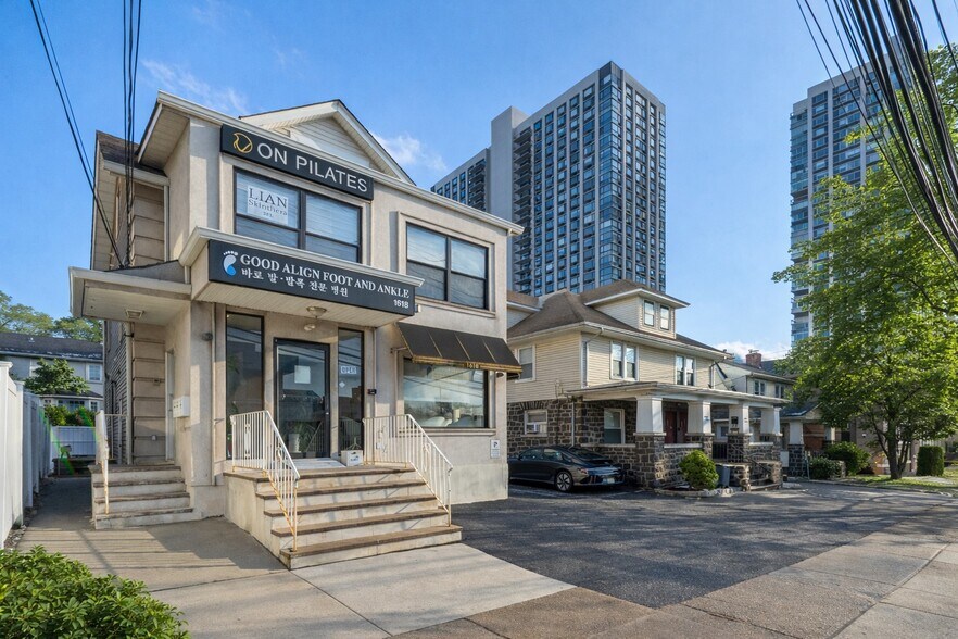 1618 Parker Ave, Fort Lee, NJ à louer - Photo de l’immeuble – Image 1 sur 17