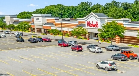 10-40 Square Dr, Victor, NY à louer - Photo de l’immeuble – Image 1 sur 7