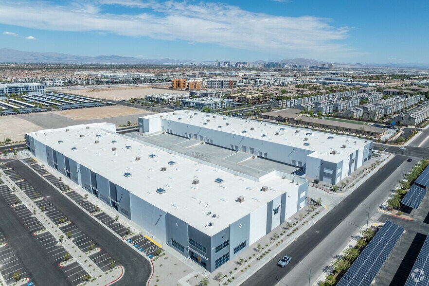 8281 W Badura Ave, Las Vegas, NV à vendre - Photo de l’immeuble – Image 3 sur 6