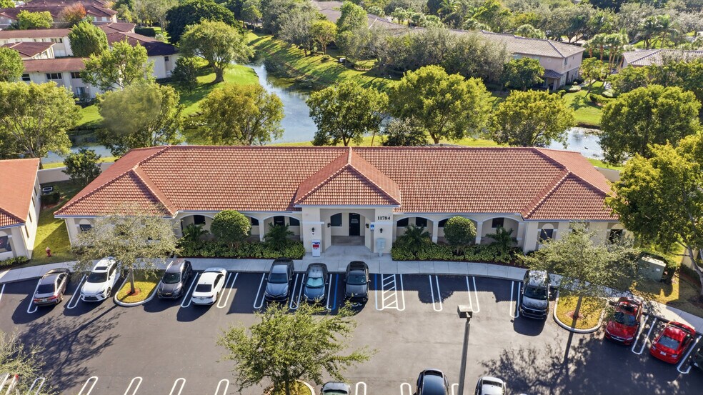 11784 W Sample Rd, Coral Springs, FL à vendre - Aérien – Image 2 sur 30