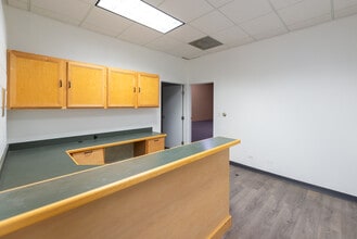 1519 E Main St, St Charles, IL à louer Photo intérieure– Image 1 sur 4