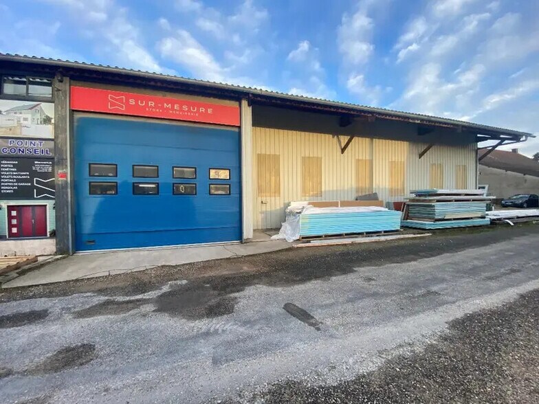 Local d'activités dans Ouroux-sur-Saône à vendre - Photo de l’immeuble – Image 1 sur 4