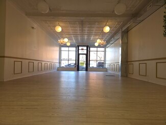 Plus de détails pour 3013 W Armitage Ave, Chicago, IL - Local commercial à louer