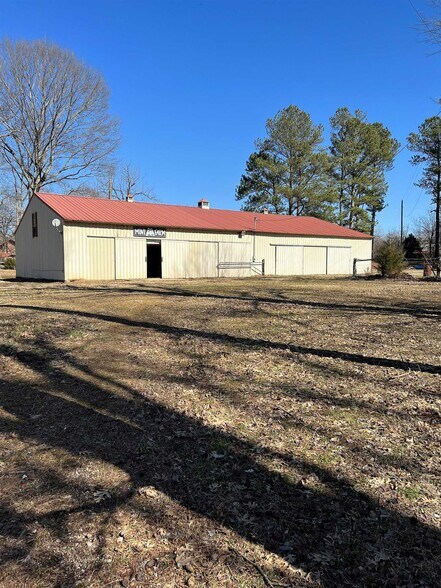 75 Hillandale Dr, Russellville, AL à vendre - Photo principale – Image 1 sur 7
