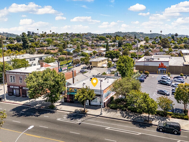5628-5630 York Blvd, Los Angeles, CA à vendre - Photo de l’immeuble – Image 3 sur 30