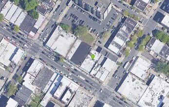 749-751 E Tremont Ave, Bronx, NY - VUE AÉRIENNE  vue de carte