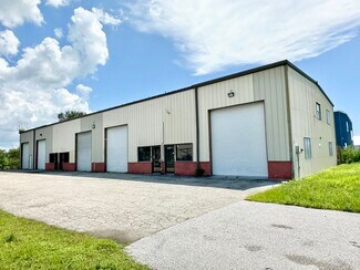 Plus de détails pour 5468 Williamsburg Dr, Punta Gorda, FL - Industriel/Logistique à louer