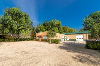 Plus de détails pour 199 Fort Pond Rd, East Hampton, NY - Local commercial à vendre