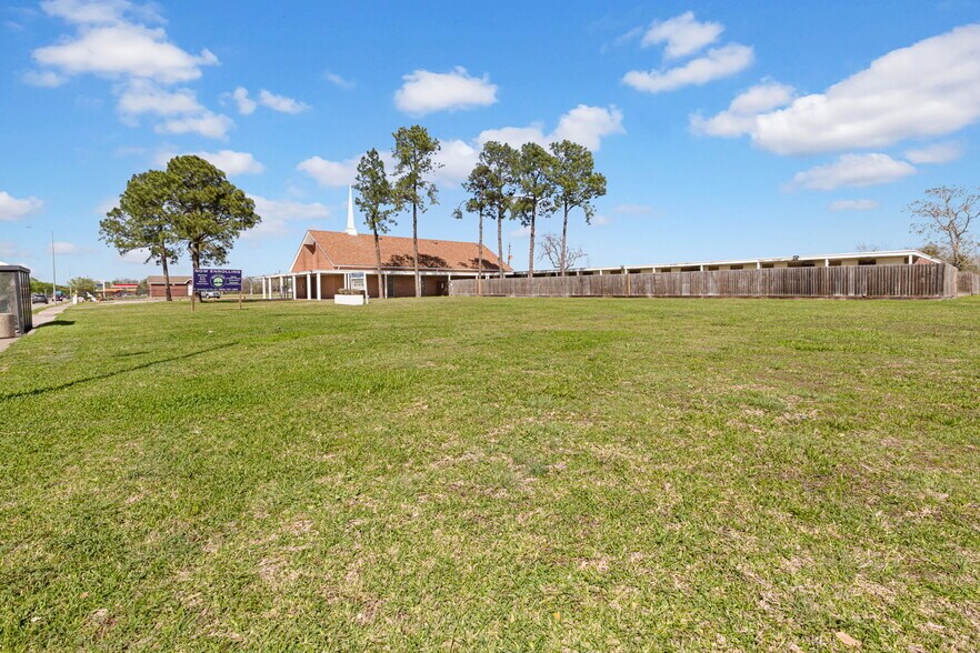 11503 Martin Luther King Blvd, Houston, TX à vendre - Photo de l’immeuble – Image 3 sur 16
