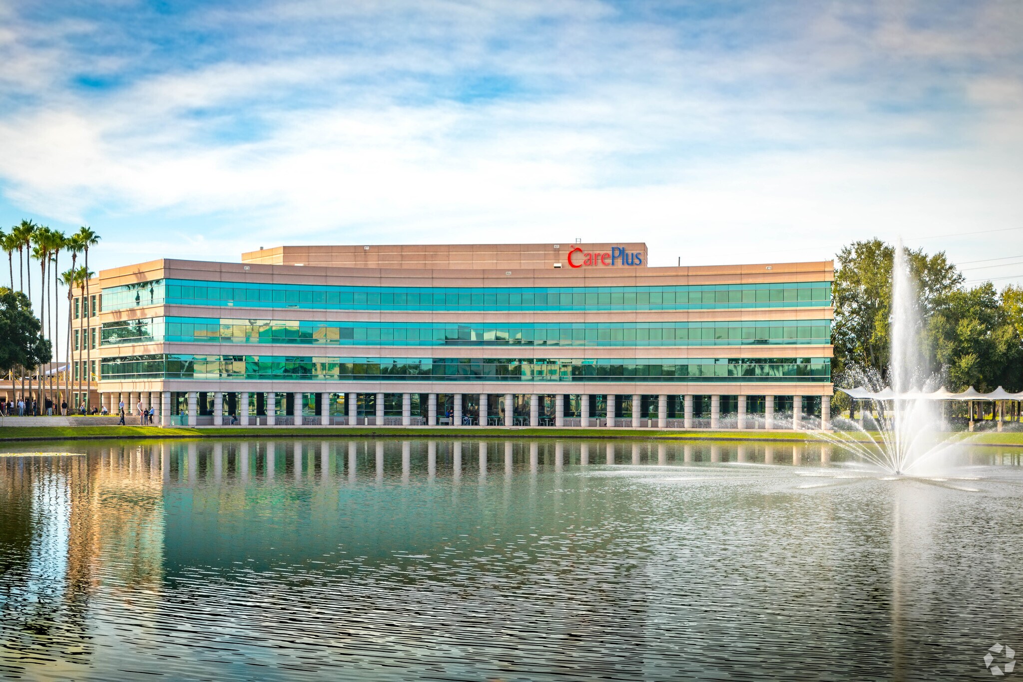 4925 Independence Pky, Tampa, FL à louer Photo de l’immeuble– Image 1 sur 16