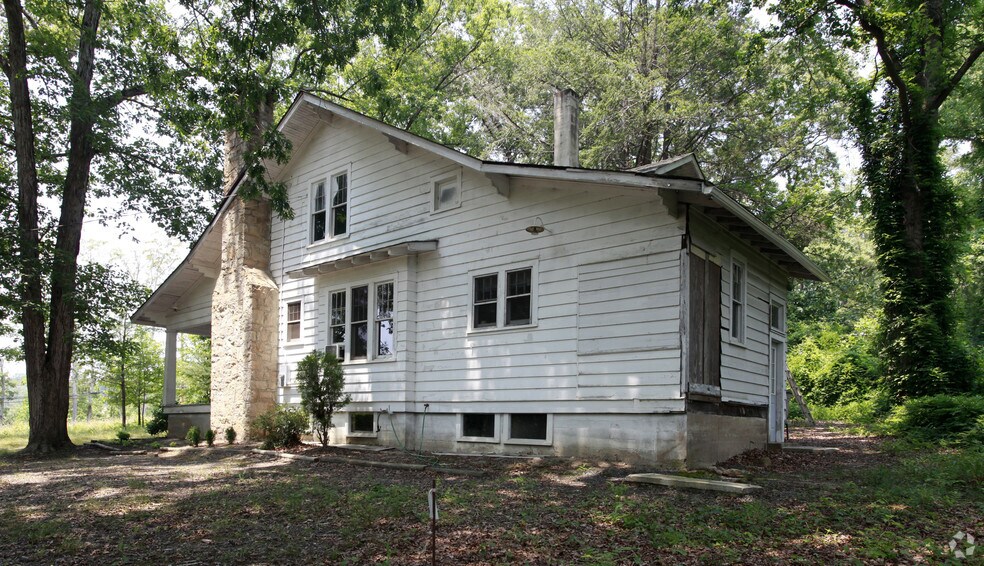 412 Cambridge St, Fredericksburg, VA à louer - Photo de l’immeuble – Image 2 sur 13