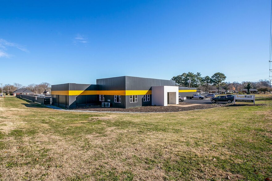 500 1st Ave, Mount Pleasant, TN à louer - Photo de l’immeuble – Image 3 sur 29