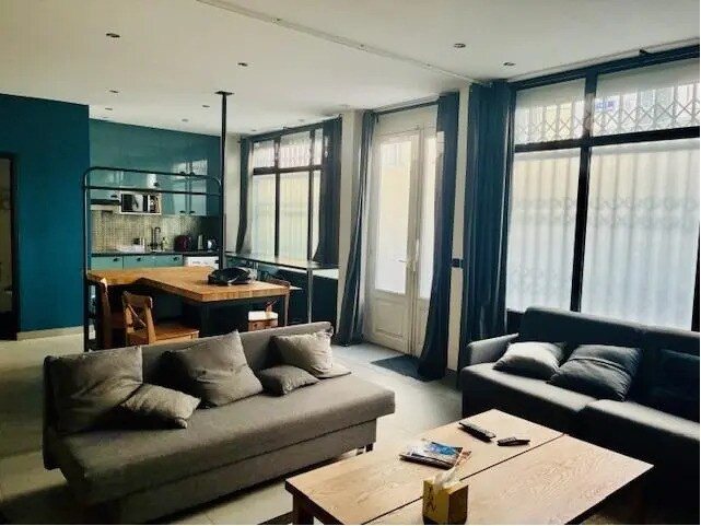 Local commercial dans Paris à louer - Photo intérieure – Image 2 sur 4