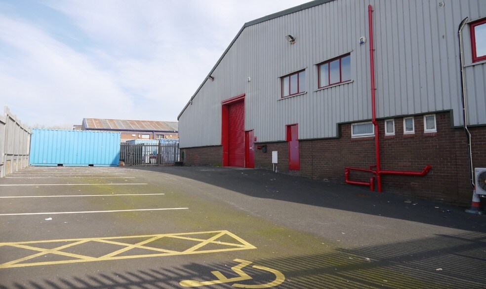 221 Kincraig Rd, Blackpool à louer - Photo de l’immeuble – Image 3 sur 7