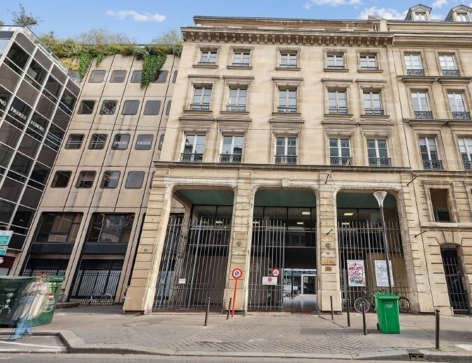32 Bis Rue De Paradis, Paris à vendre Photo de l’immeuble– Image 1 sur 22