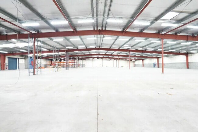 Plus de détails pour Bureau, Local d'activités à louer