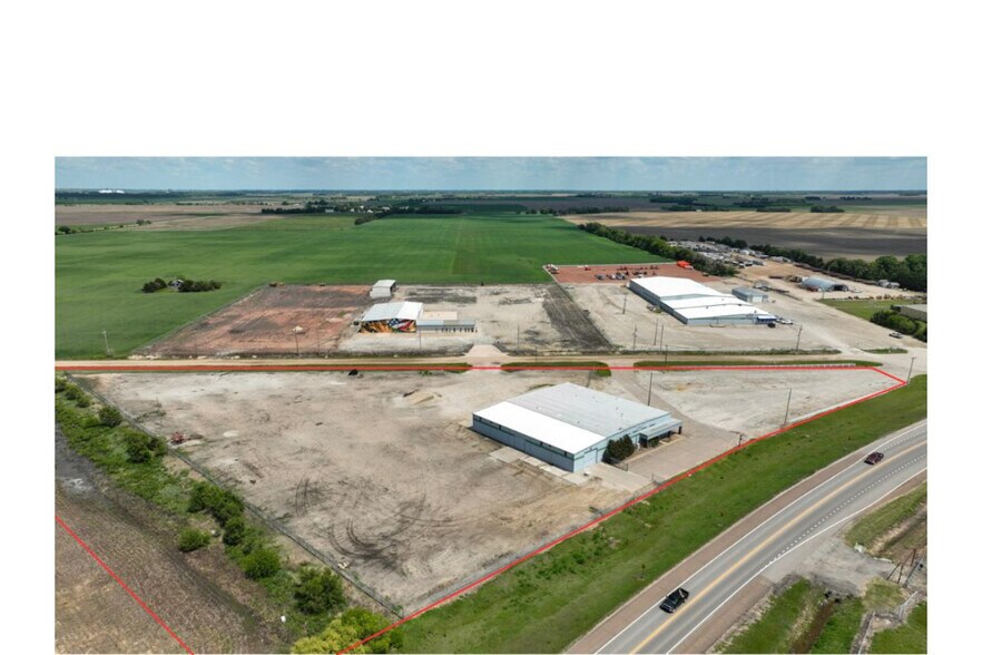 241 SE 10 Rd, Great Bend, KS à vendre - Aérien – Image 3 sur 57