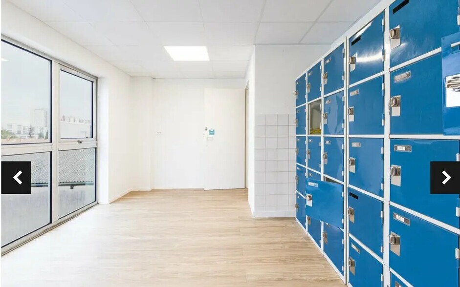 Bureau dans Bordeaux à louer - Photo de l’immeuble – Image 2 sur 8