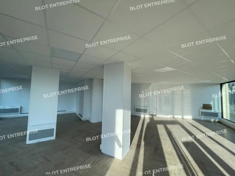 Local commercial dans Brest à louer - Photo de l’immeuble – Image 2 sur 6
