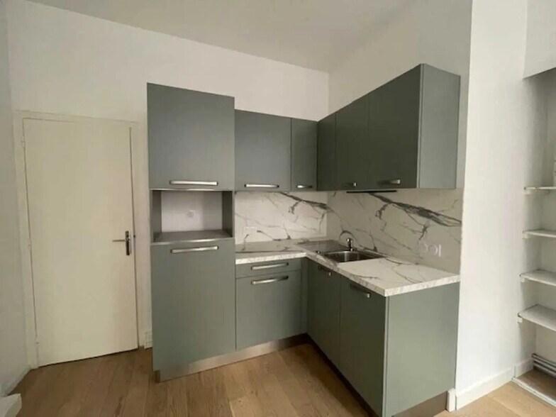 Bureau dans Lyon à louer - Photo de l’immeuble – Image 3 sur 5