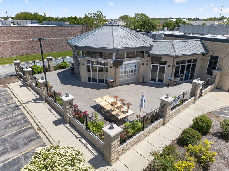3151 Voyager Ln, Joliet, IL à vendre - Photo de l’immeuble – Image 3 sur 20