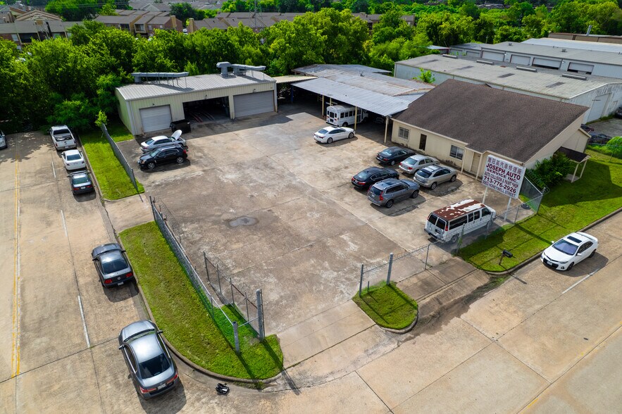 9903 Honeywell St, Houston, TX à vendre - Photo de l’immeuble – Image 2 sur 18