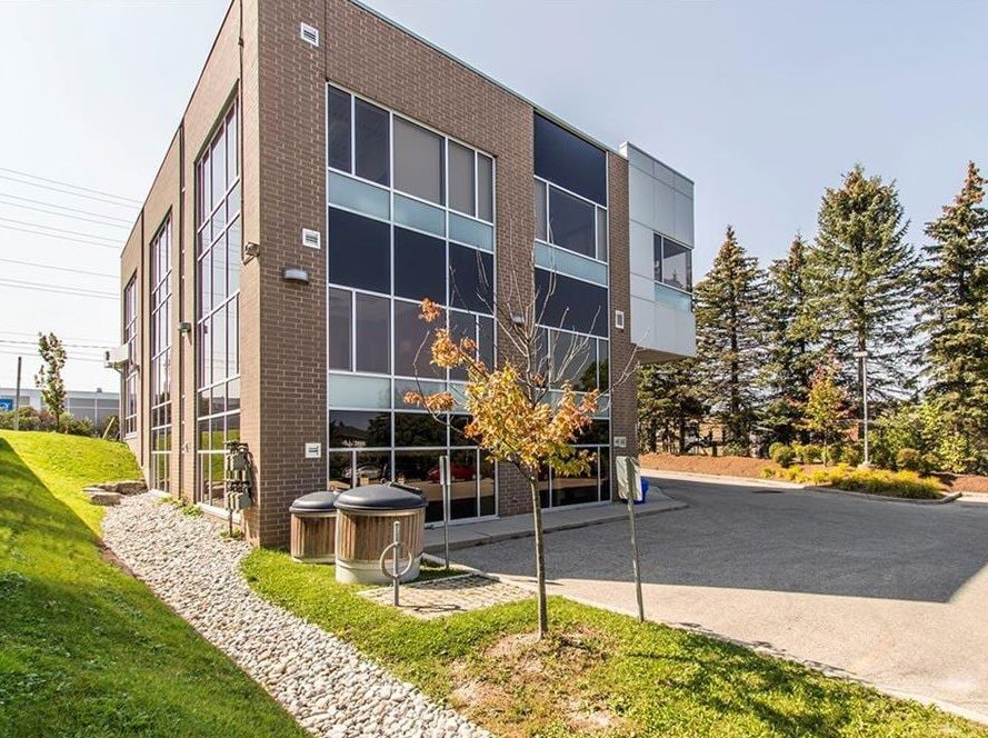 18 Fischer-Hallman Rd N, Waterloo, ON à louer Photo de l’immeuble– Image 1 sur 3