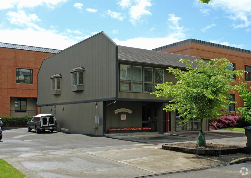 123 NW 7th St, Corvallis, OR à louer - Photo de l’immeuble – Image 2 sur 2