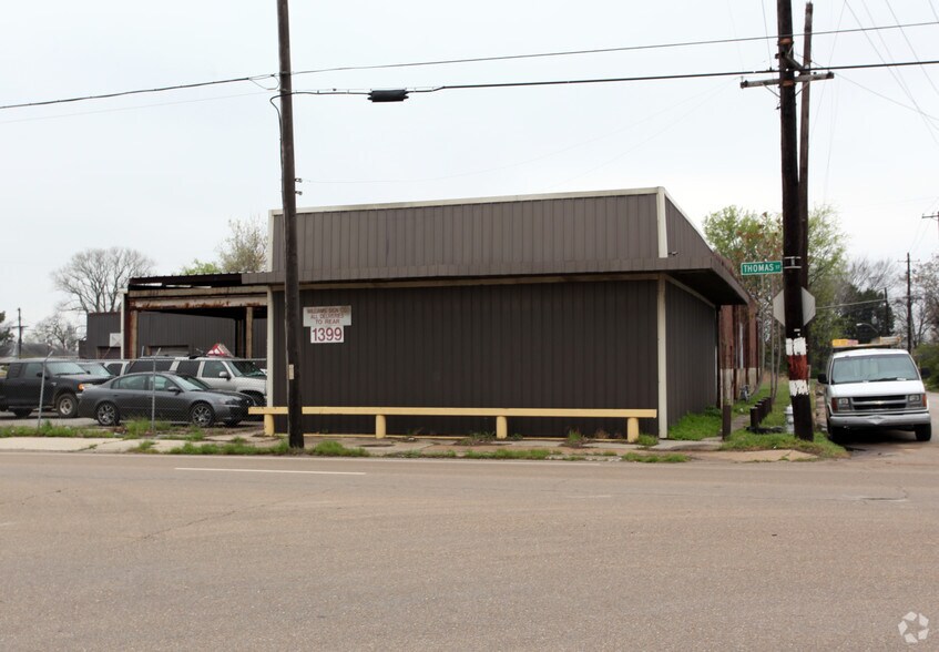 1399 Thomas St, Memphis, TN à vendre - Photo de l’immeuble – Image 2 sur 2