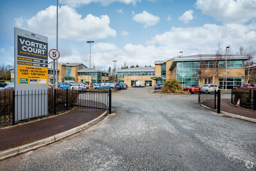 Enterprise Way, Liverpool à louer - Photo de l’immeuble – Image 2 sur 8