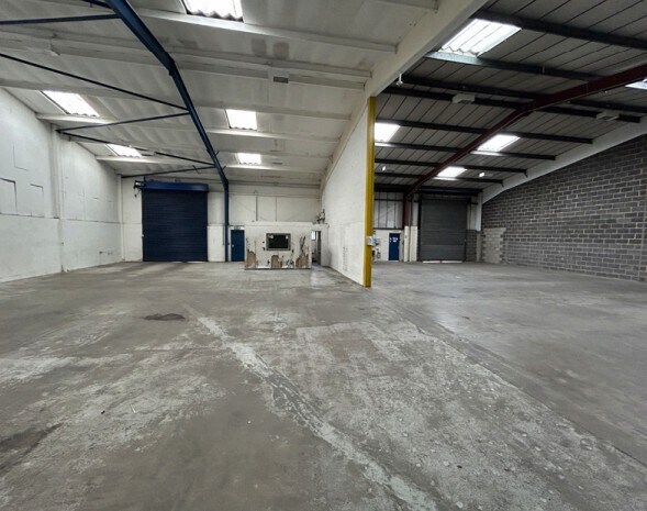 Swinton Industrial Estate Rd, Manchester à louer Photo intérieure– Image 1 sur 2